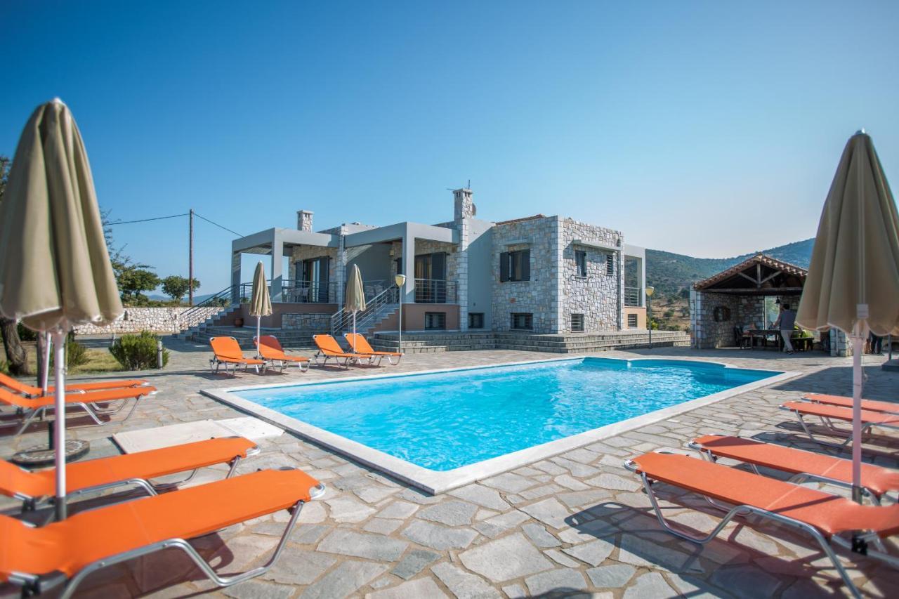 אוריני מליגו Raise Luxury Villas With A Great Sea View Of Astros מראה חיצוני תמונה