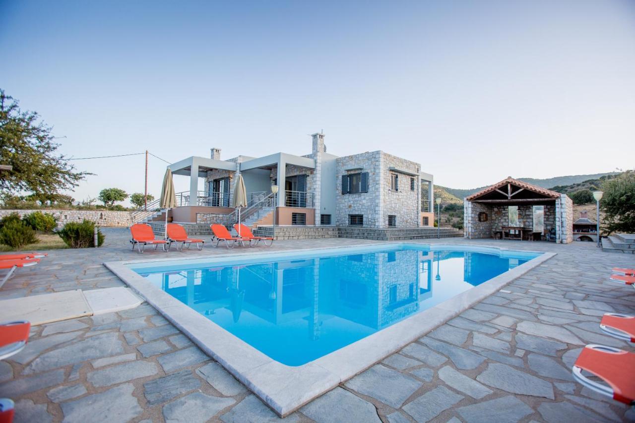 אוריני מליגו Raise Luxury Villas With A Great Sea View Of Astros מראה חיצוני תמונה